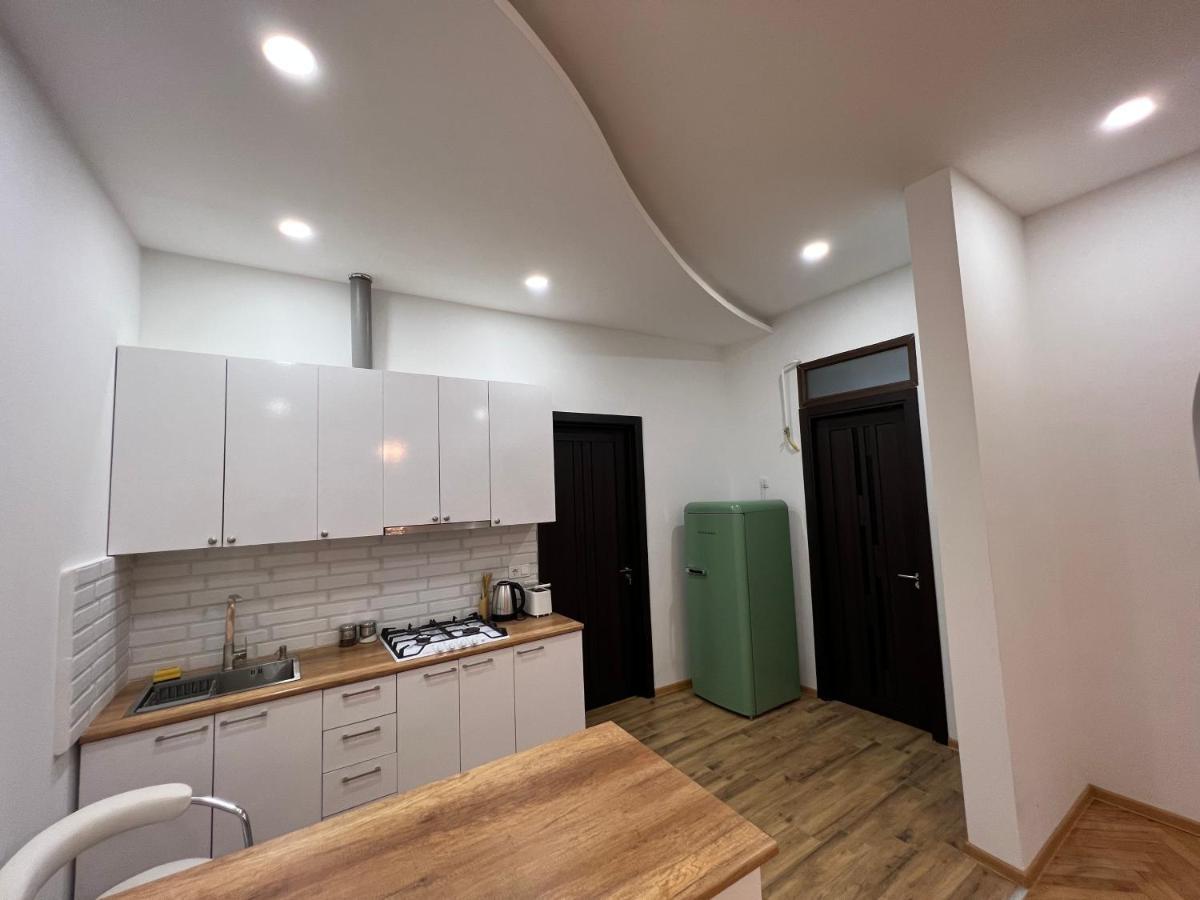 Cosy Apartment In Tbilisi Centre エクステリア 写真