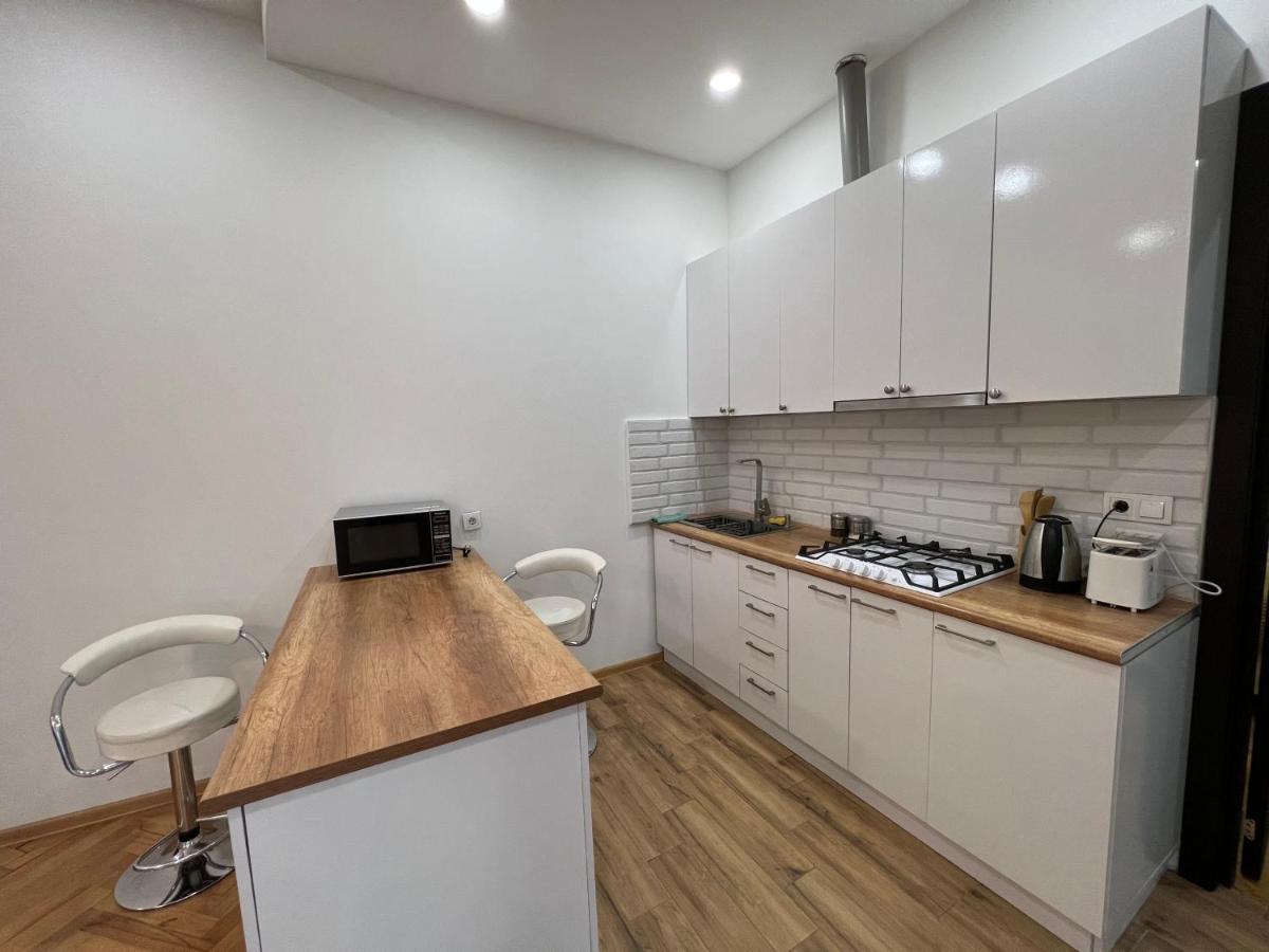 Cosy Apartment In Tbilisi Centre エクステリア 写真